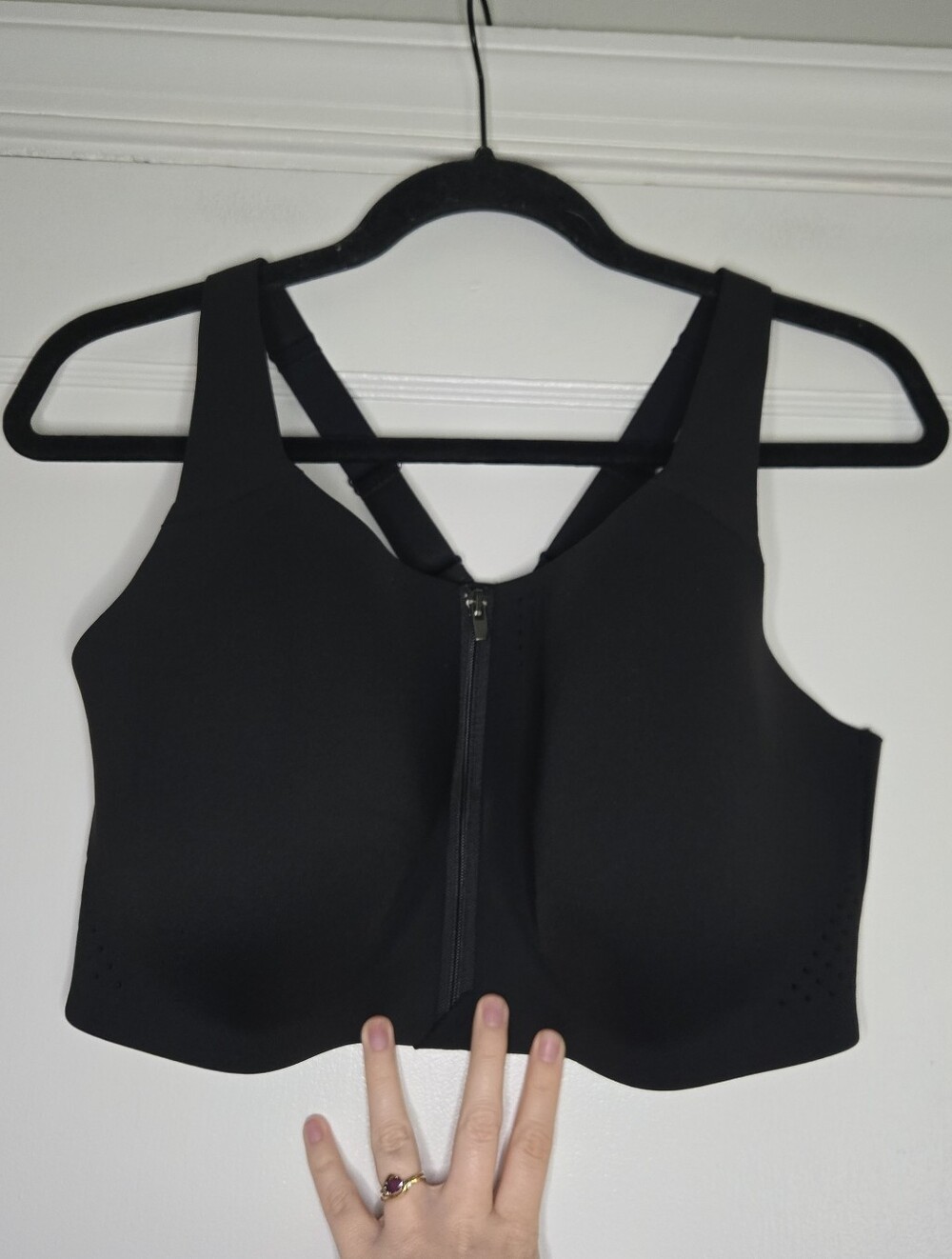 Victoria’s Secret Black Front Zip Sports Bra Womens Activewear Bra